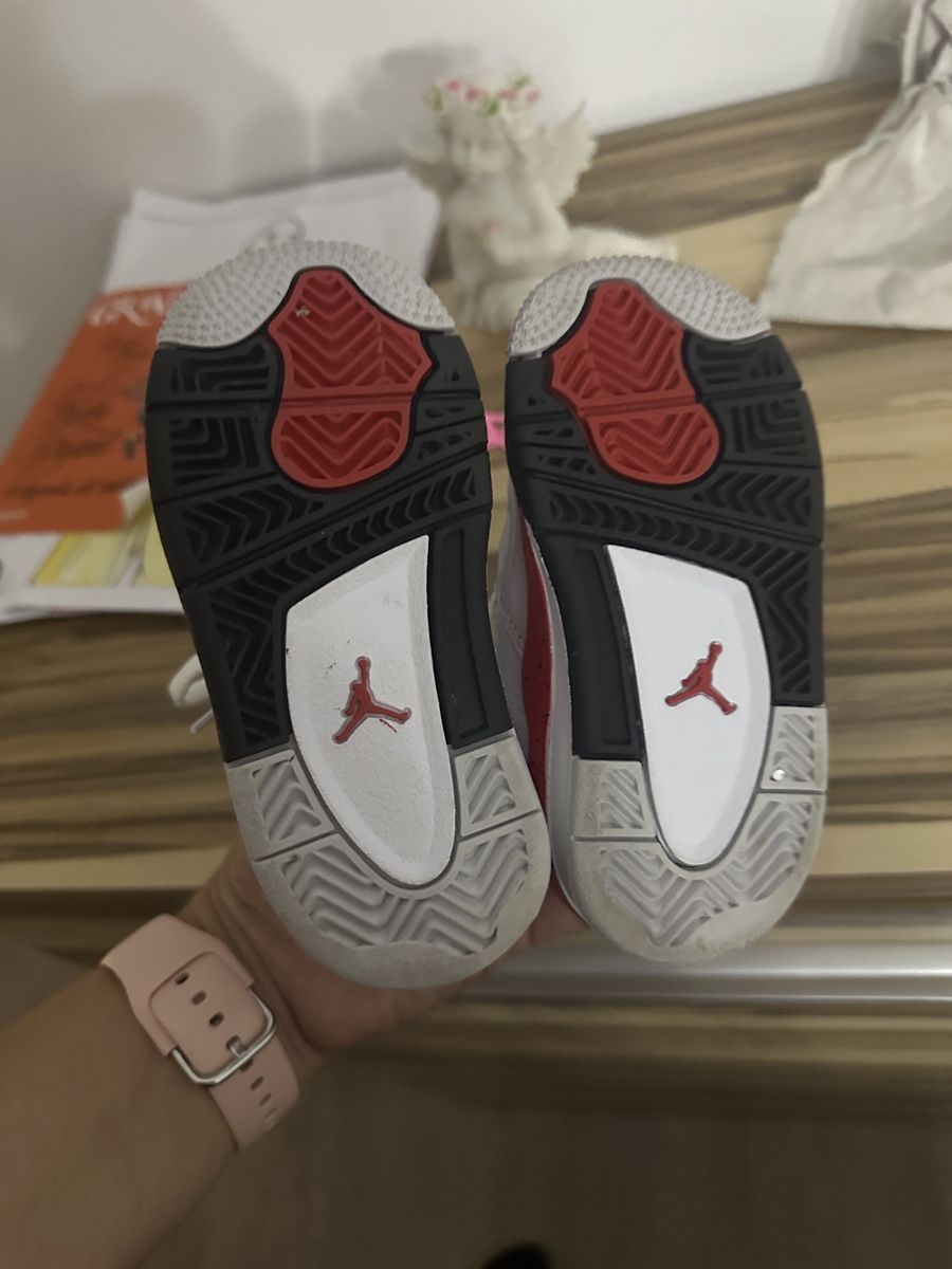 Scarpe per ragazzi: Jordan retro 4 bambino/a – Nuovo (secondo la descrizione) da Pregassona venduto da car_xdf8 1
