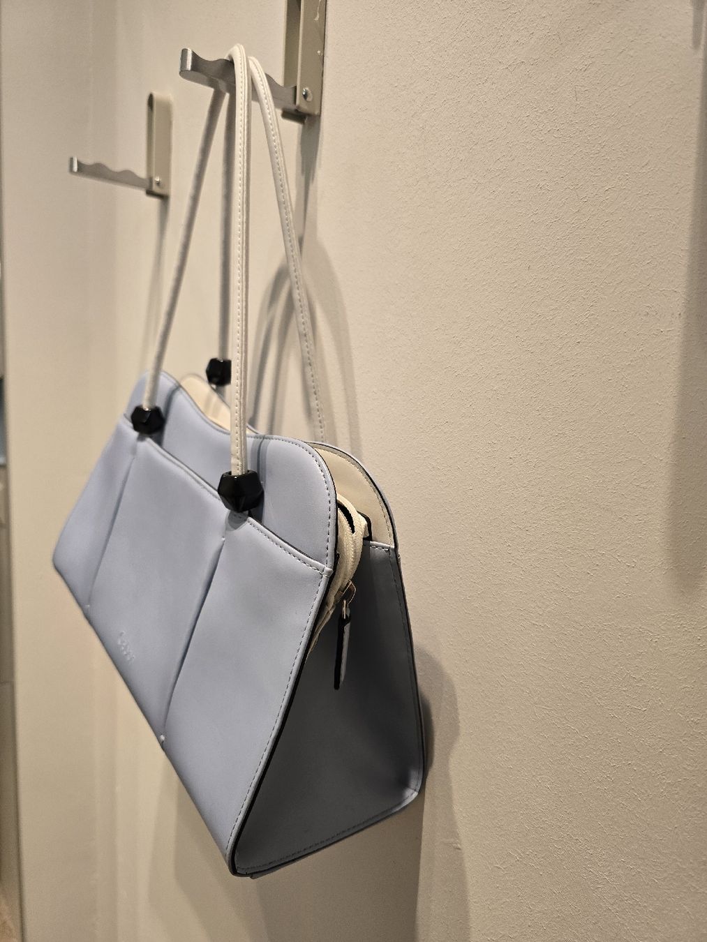 Gabor Borse da donna: Gabor Handtasche hellblau, neuwertig, elegant – Usato da Zofingen venduto da Loop_ReSale 3