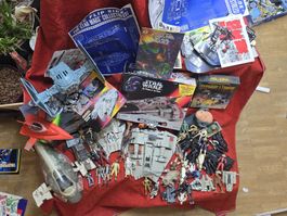 Star Wars figurines et vaisseaux, lot divers boites origines