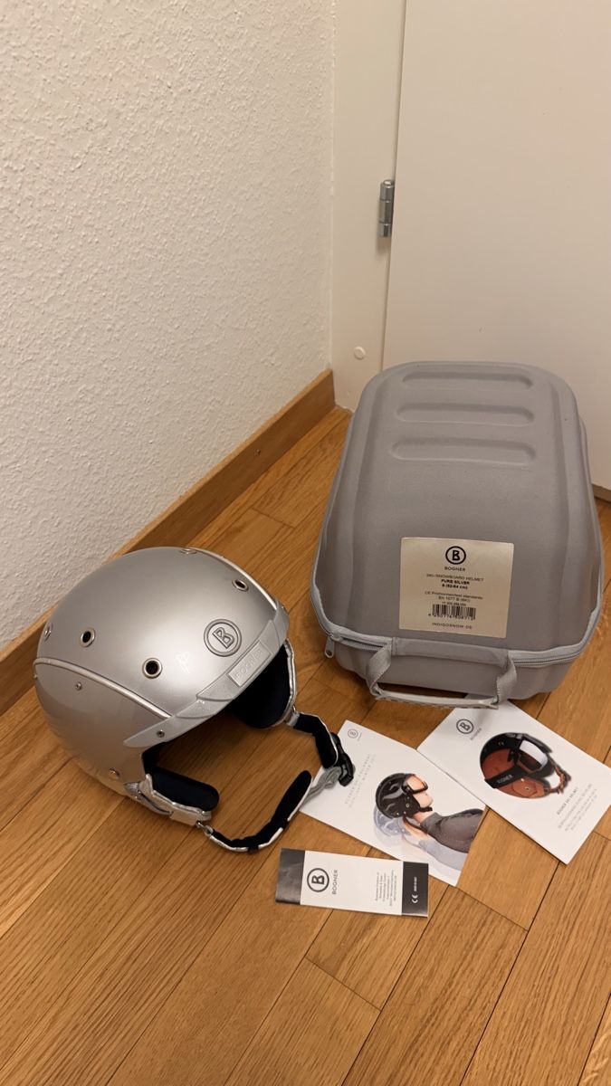 Bogner Caschi: Bogner Skihelm – Usato da Urdorf venduto da jus1991 8