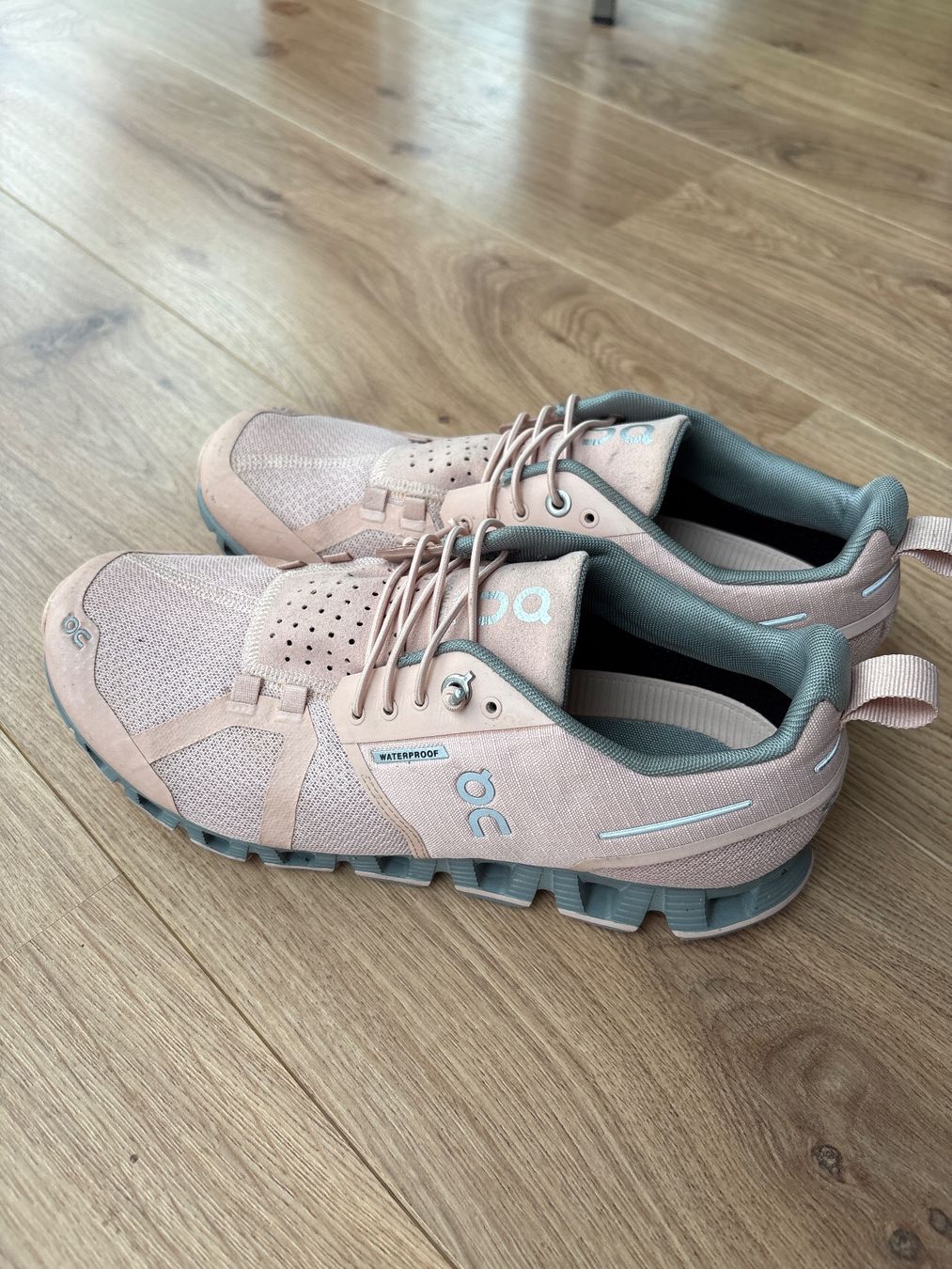 On Scarpe da donna: On Cloud Waterproof – Usato da Gränichen venduto da wal_sg8q