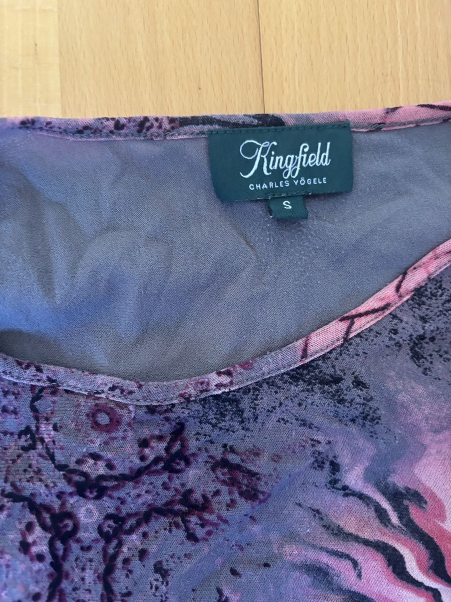 Pullover & Sweatshirts: Vintage Pinkes Longsleeve, grösse S – Gebraucht aus Bern von ser_6vm5 1