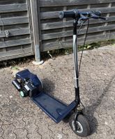 Trotinet mit Benzinmotor