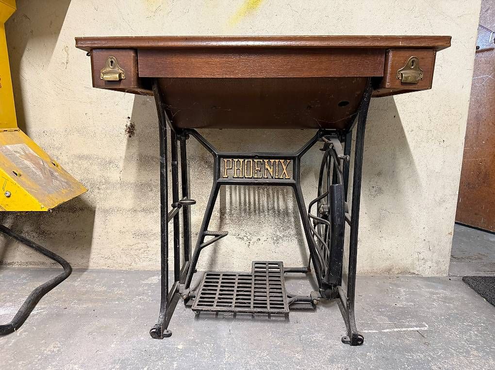 Machines à coudre: Phoenix Nähmaschine – D'occasion à Konolfingen par stu_57vl 2