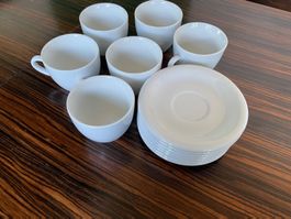 Kaffeeset mit 6 Tassen und 7 Untertassen von Mitterteich
