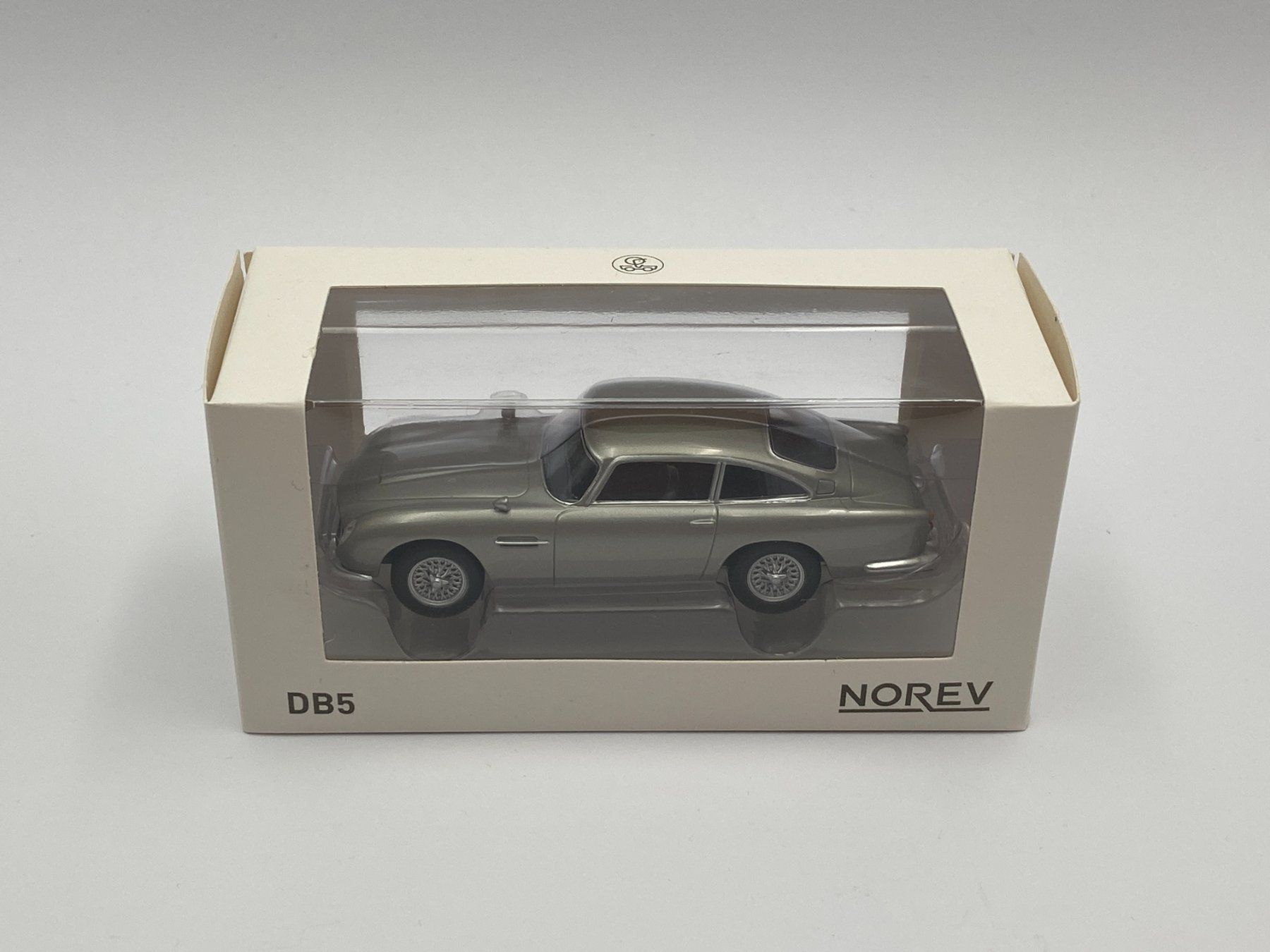 Aston Martin Modellini d'auto: Norev 270523 1:43 Aston Martin DB5 grau metallic – Nuovo e nell'imballaggio originale da Neukirch a.d. Thur venduto da Modellbauartikel 2