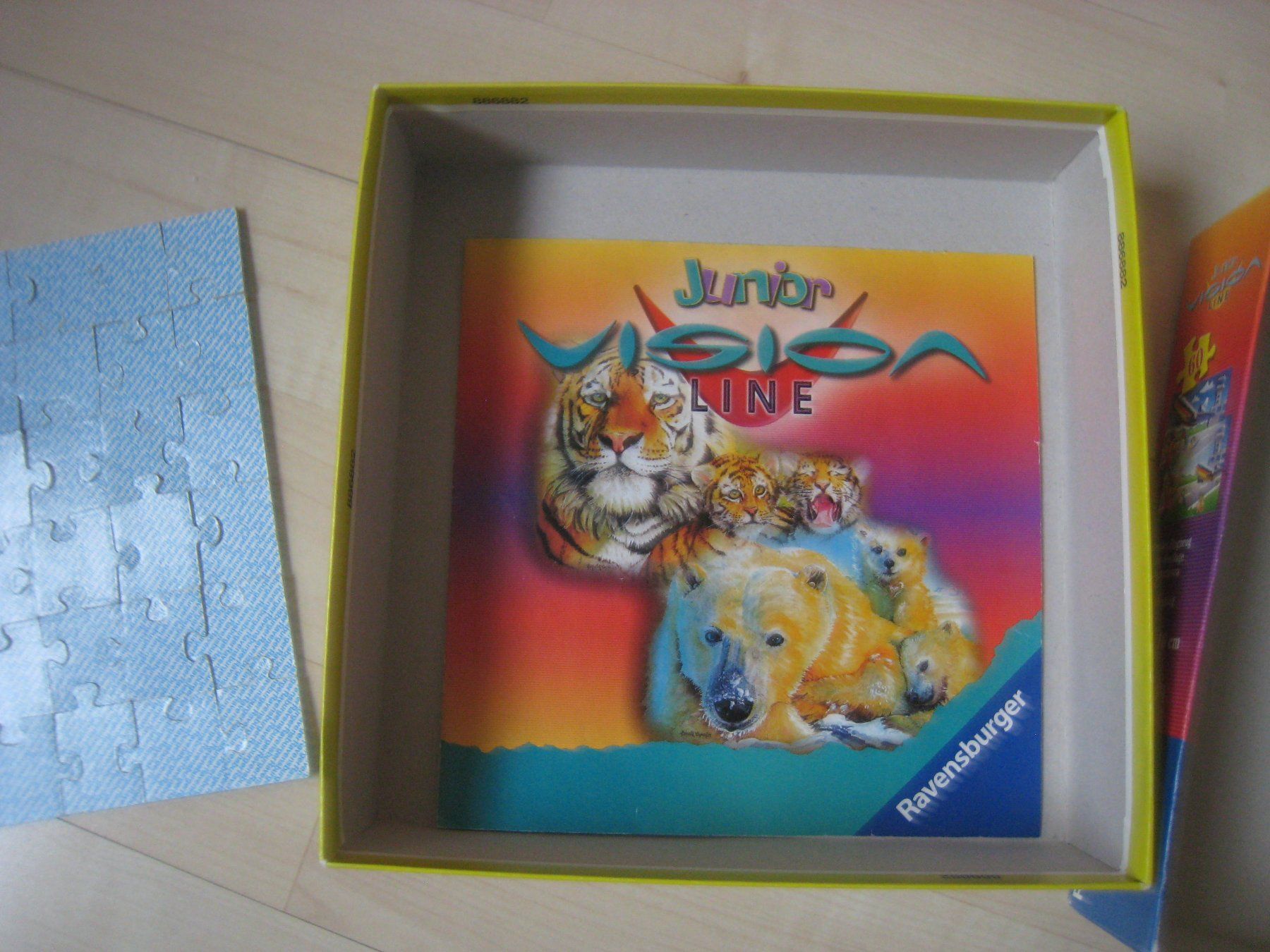 Ravensburger Puzzles: 60 Puzzle  Startendes Flugzeug  Junior Vision Line Hologramm – Gebraucht aus Dättlikon von Mamakuga 3