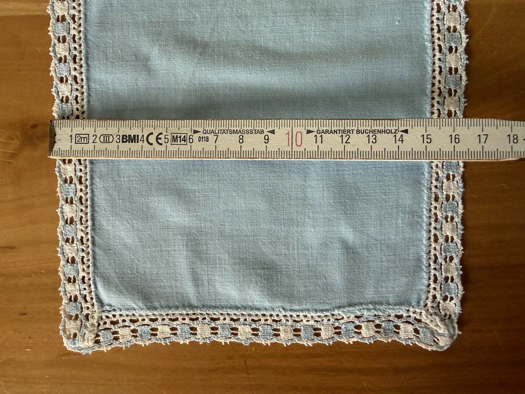 Sottobicchieri: Spitzendeckchen  Untersetzer  hellblau  23 x 16 cm – Usato da Subingen venduto da ArtBead 3