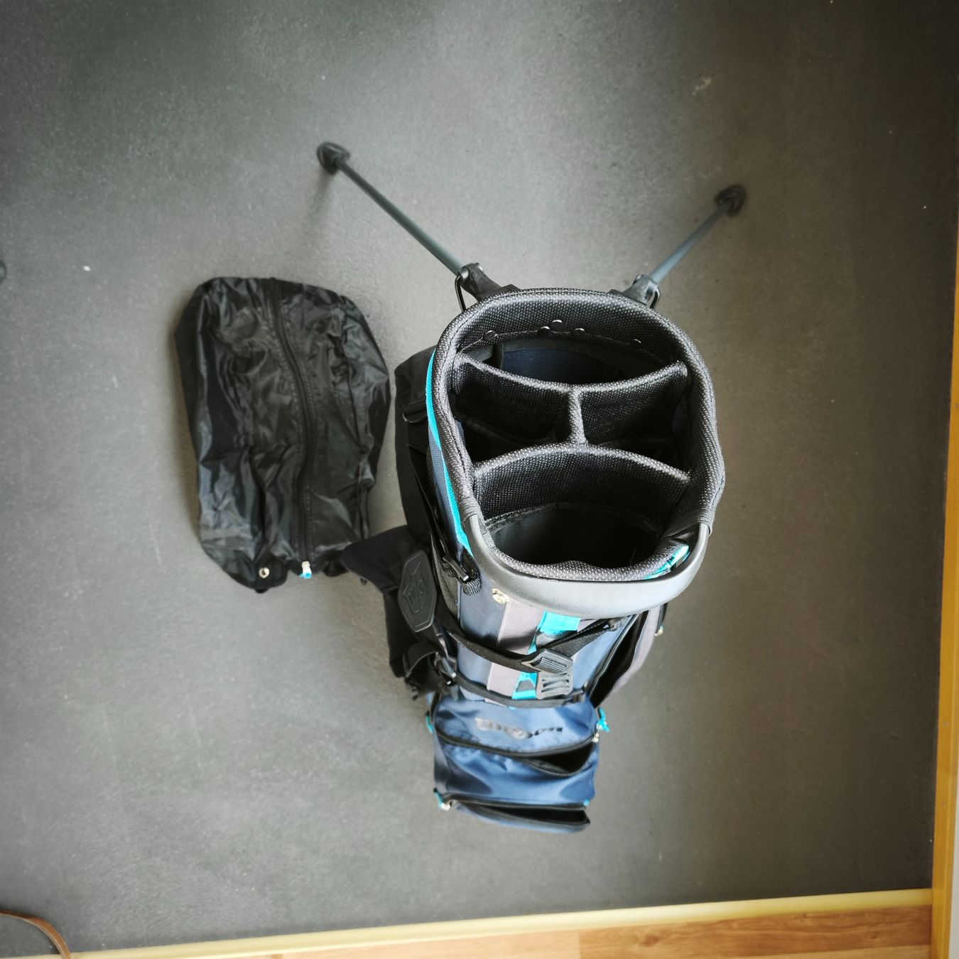Wilson Mazze & Set: Golf Set mit Standbag - Willson Damen – Usato da Oberbüren venduto da dschiniva13 4