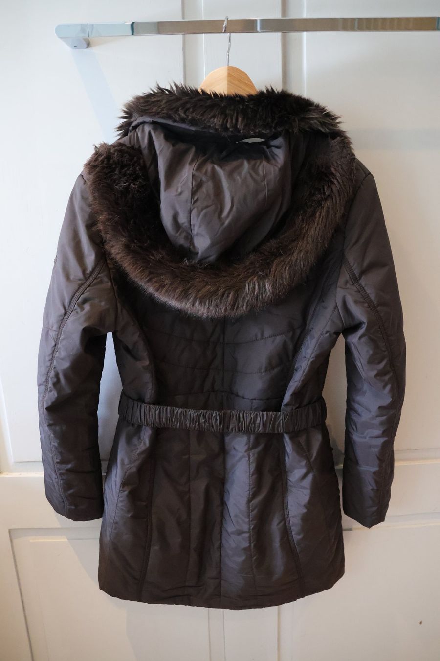 Gerry Weber Cappotti: Dunkelbrauner Gerry Weber Wintermantel – Usato da Winterthur venduto da jul_v9wx 1