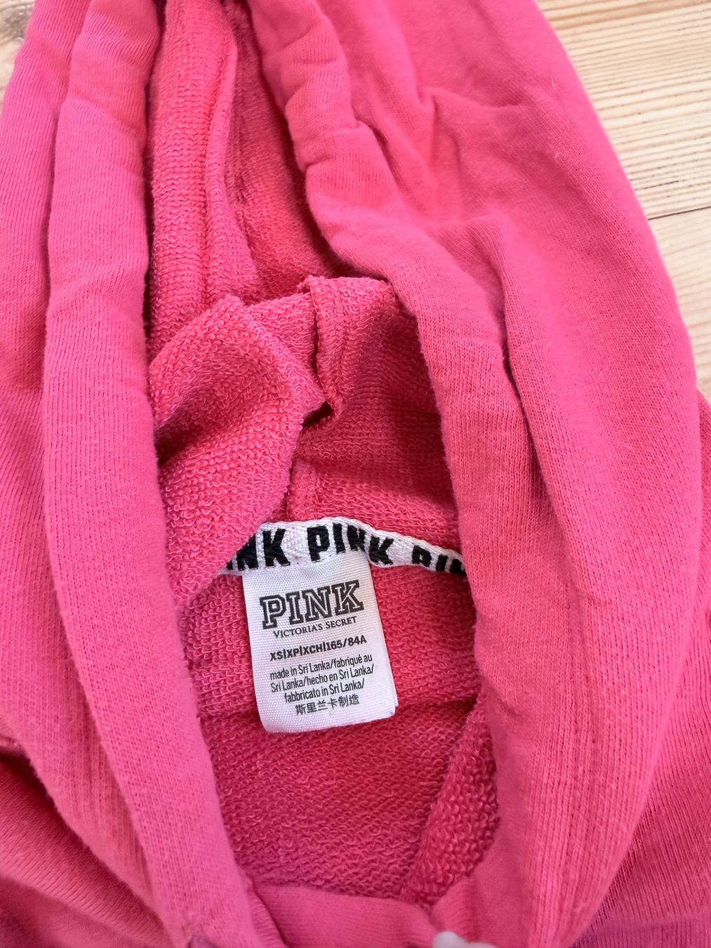 Kleiderpakete: Ensemble de sport rose – Gebraucht aus Bulle von sop_ct6x 3