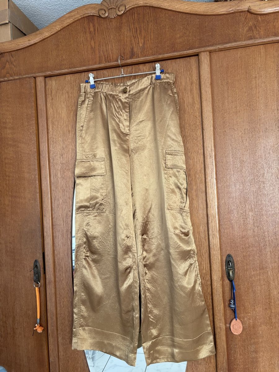 Pantaloni: Pantaloni estivi  – Nuovo (secondo la descrizione) da Schwyz venduto da Francesca54