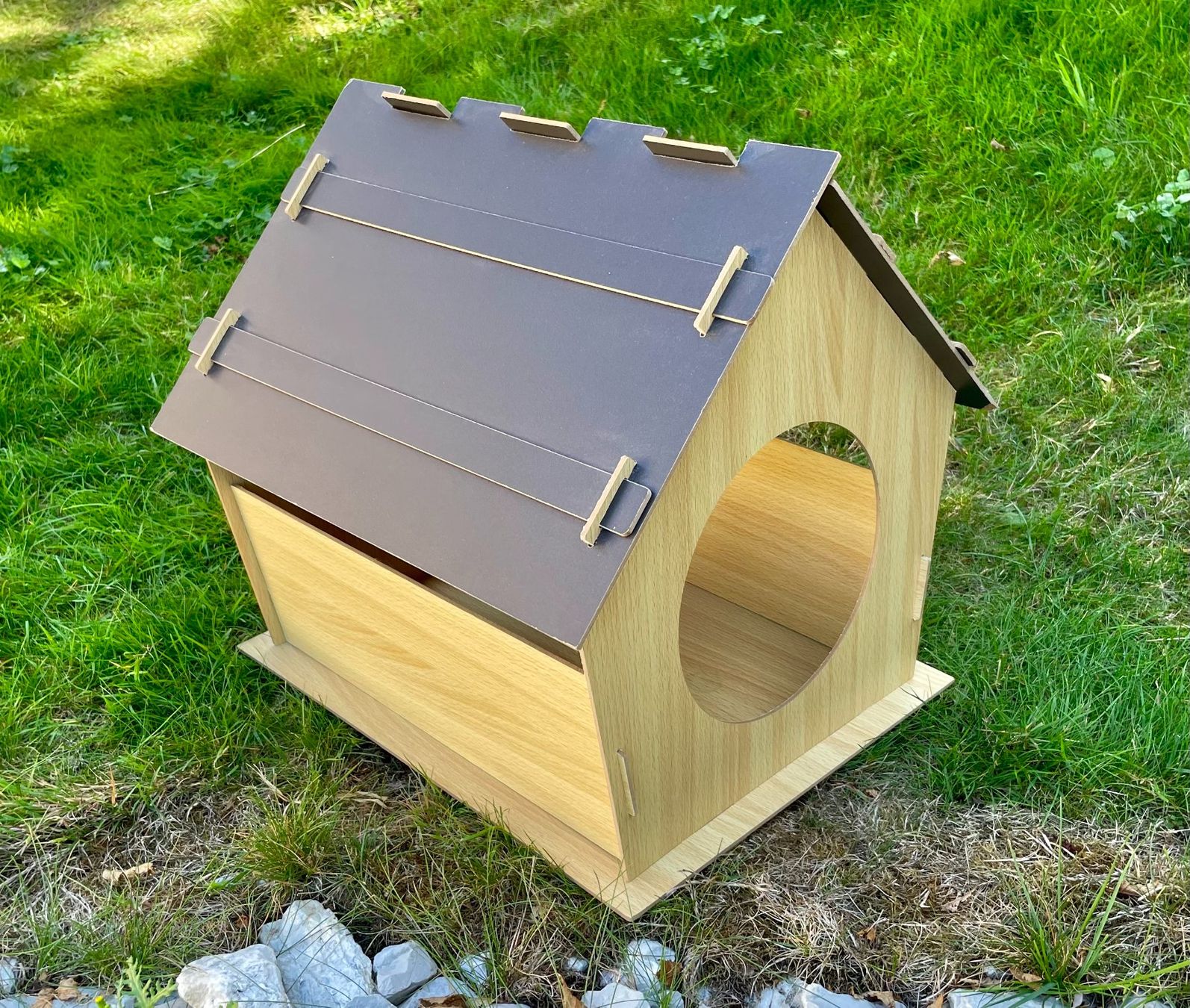 Cucce & Letti: Niche maisonnette pour chat et petit chien – Usato da Payerne venduto da msn_2kjl