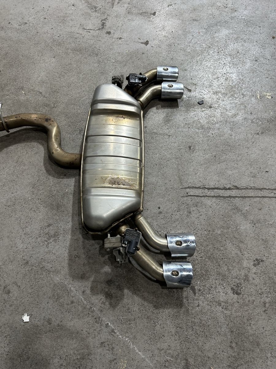 Volkswagen Sistemi di scarico: VW Golf 7r Auspuffanlage – Usato da Dietikon venduto da burak_taci 6