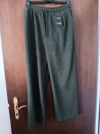 wunderschöne  Olive Herbst hose, Gr. XL Neu mit Etikett