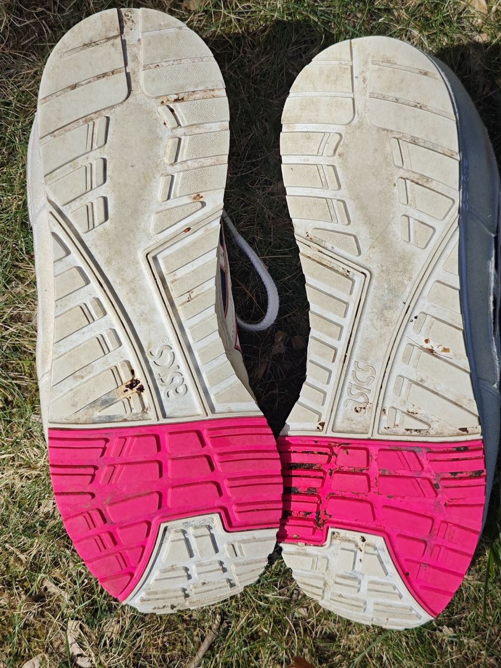 Asics Herrenschuhe: Asics Turnschuh gebraucht Groesse 44 – Gebraucht aus Zürich von Nate33 4