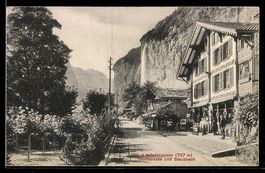 Lauterbrunnen, Dorfstrasse und Staubbach