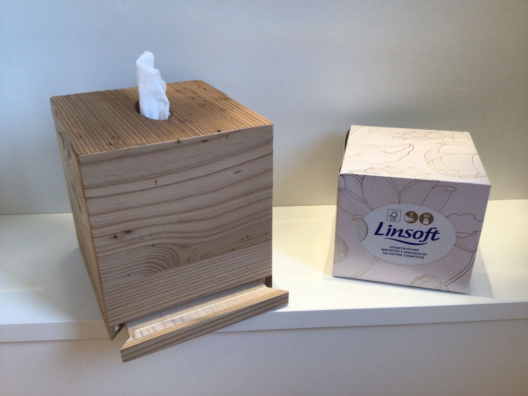 Cura del viso: Kosmetiktuch Box Altholz – Nuovo (secondo la descrizione) da Benken SG venduto da Hagli76 3