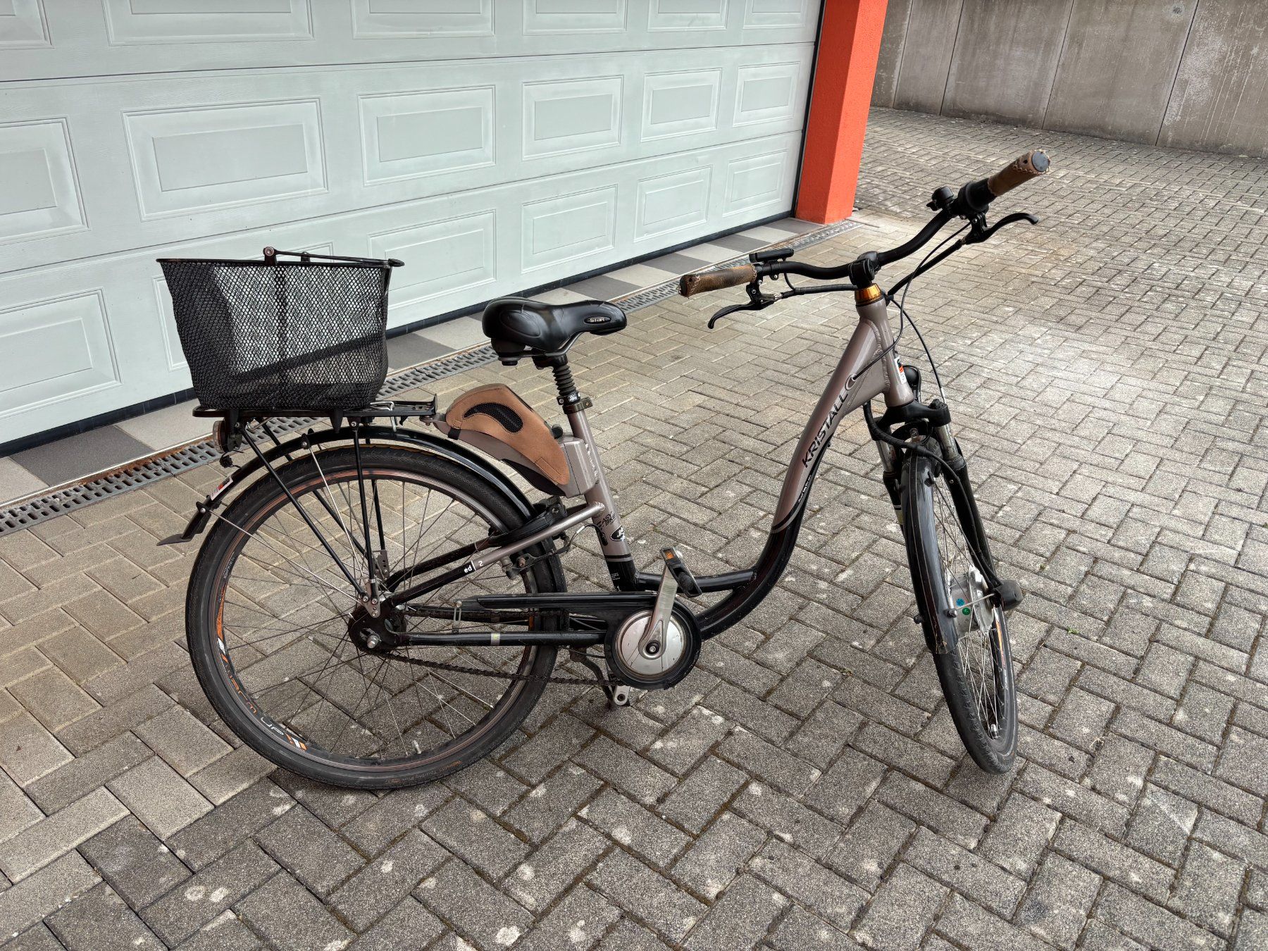 Vélos: Damen E Bike – D'occasion à Eschenbach SG par Cswiss229