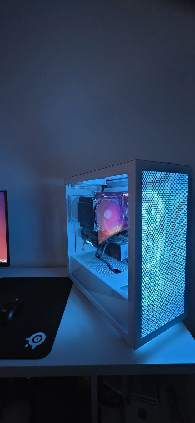 Intel Elektronikbauteile: Intel i9 9900K – Gebraucht aus Brig von N1TR-0 7