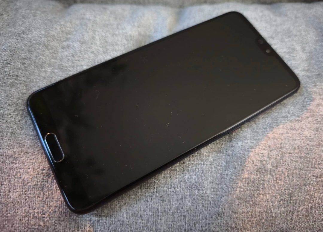 Huawei Telefoni cellulari / Smartphones: Huawei P20 Pro (128GB) Dual sim – Usato da Luzern venduto da Waince786 1