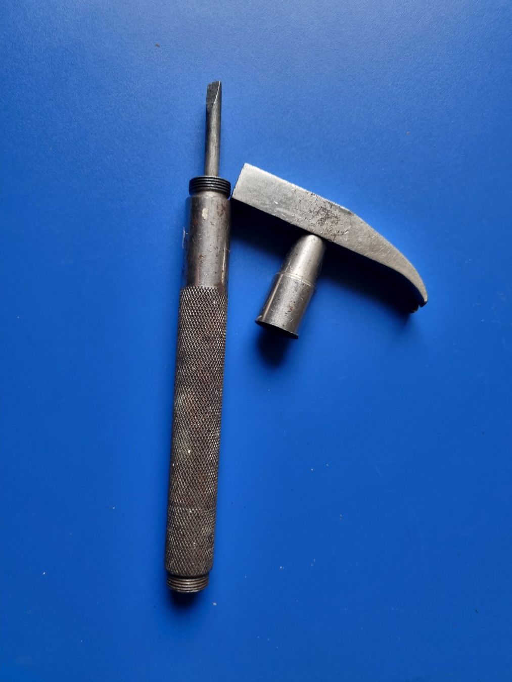 Tutti gli attrezzi: Alte Hammer interessant – Usato da Schaffhausen venduto da Leveron13