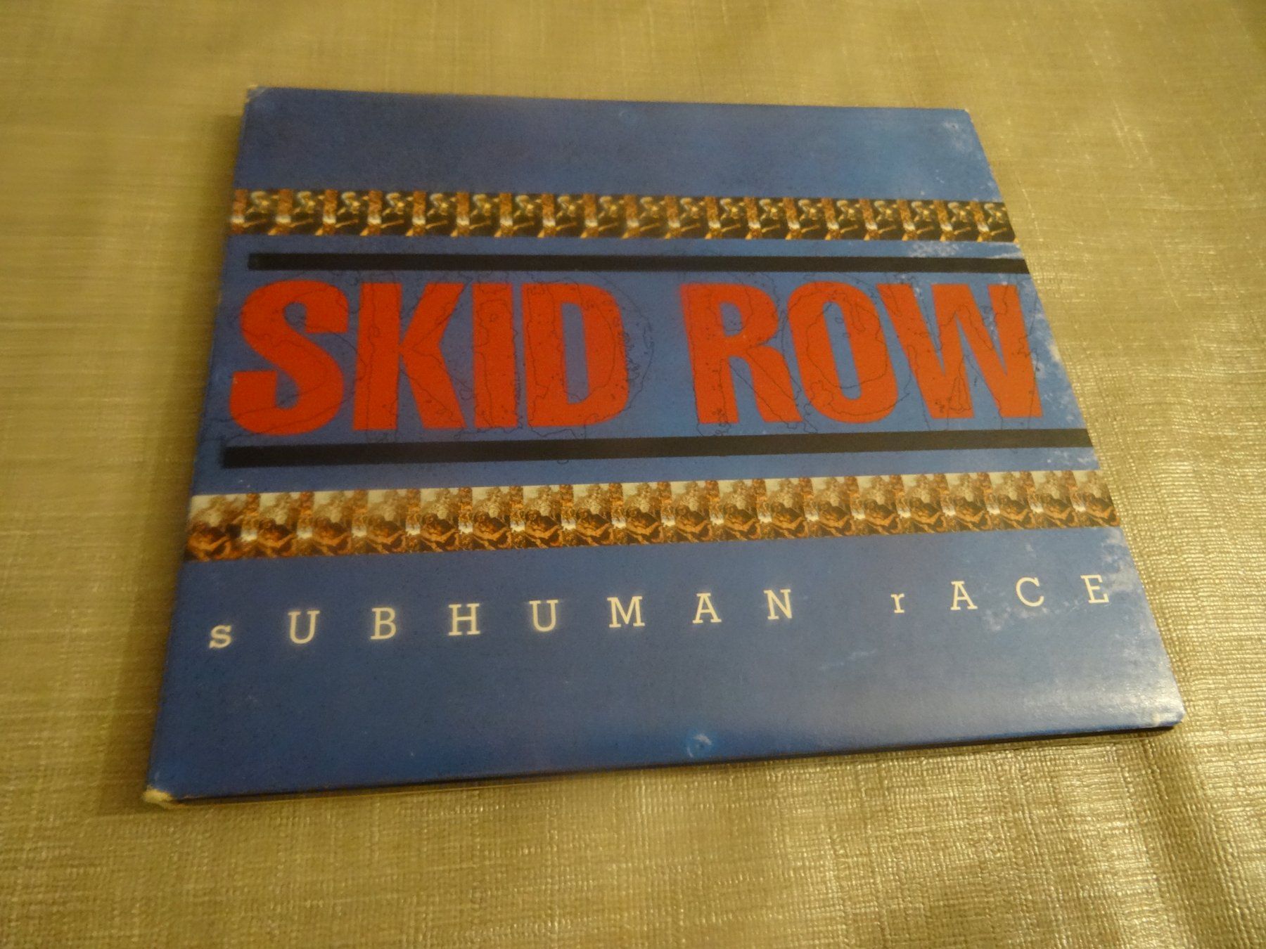 CD: Skid Row - Subhuman Race CD – Usato da Olten venduto da Disc-Ausverkauf