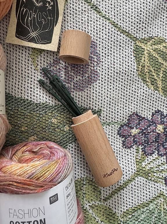 Lana: Wolle zum Stricken – Usato da Bischofszell venduto da lin_2cbf 1