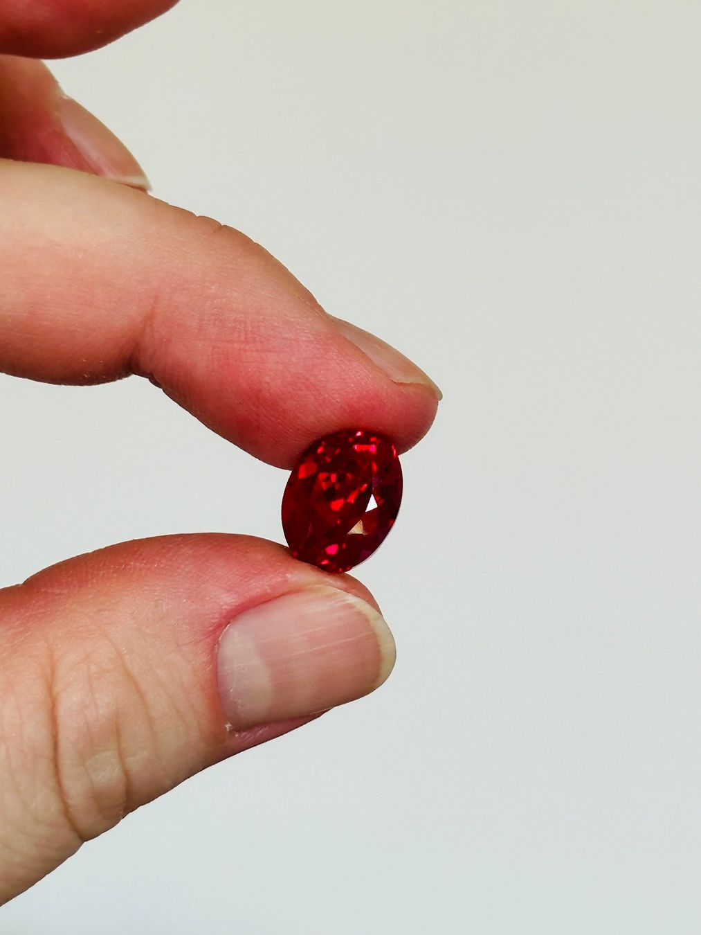 Pietre preziose: 7.60 Ct Certified – Nuovo e nell'imballaggio originale da Genève venduto da AWWA 5