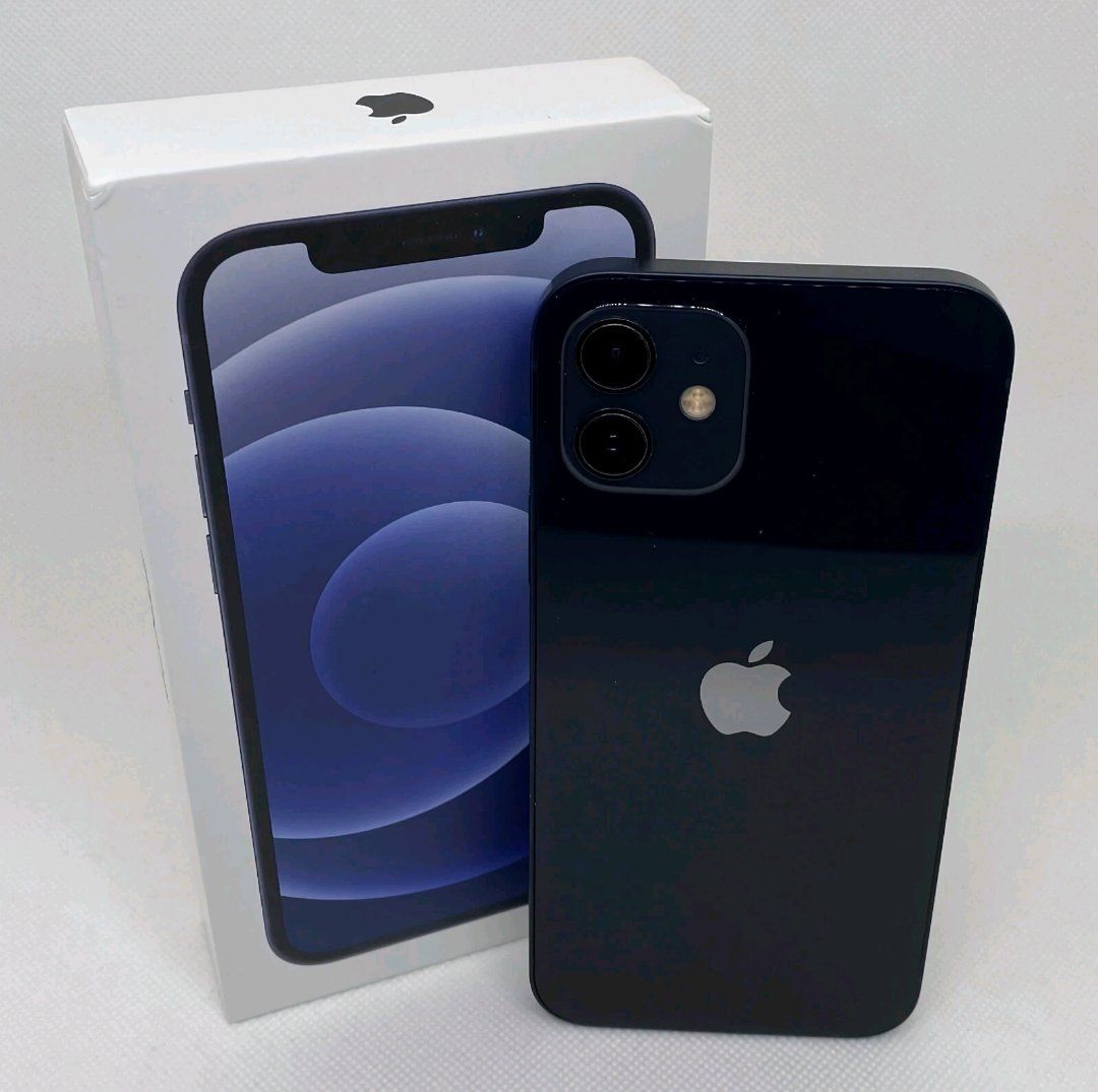 Apple Telefoni cellulari / Smartphones: iPhone 12 (64GB) Akku 99% – Usato da Luzern venduto da Waince786