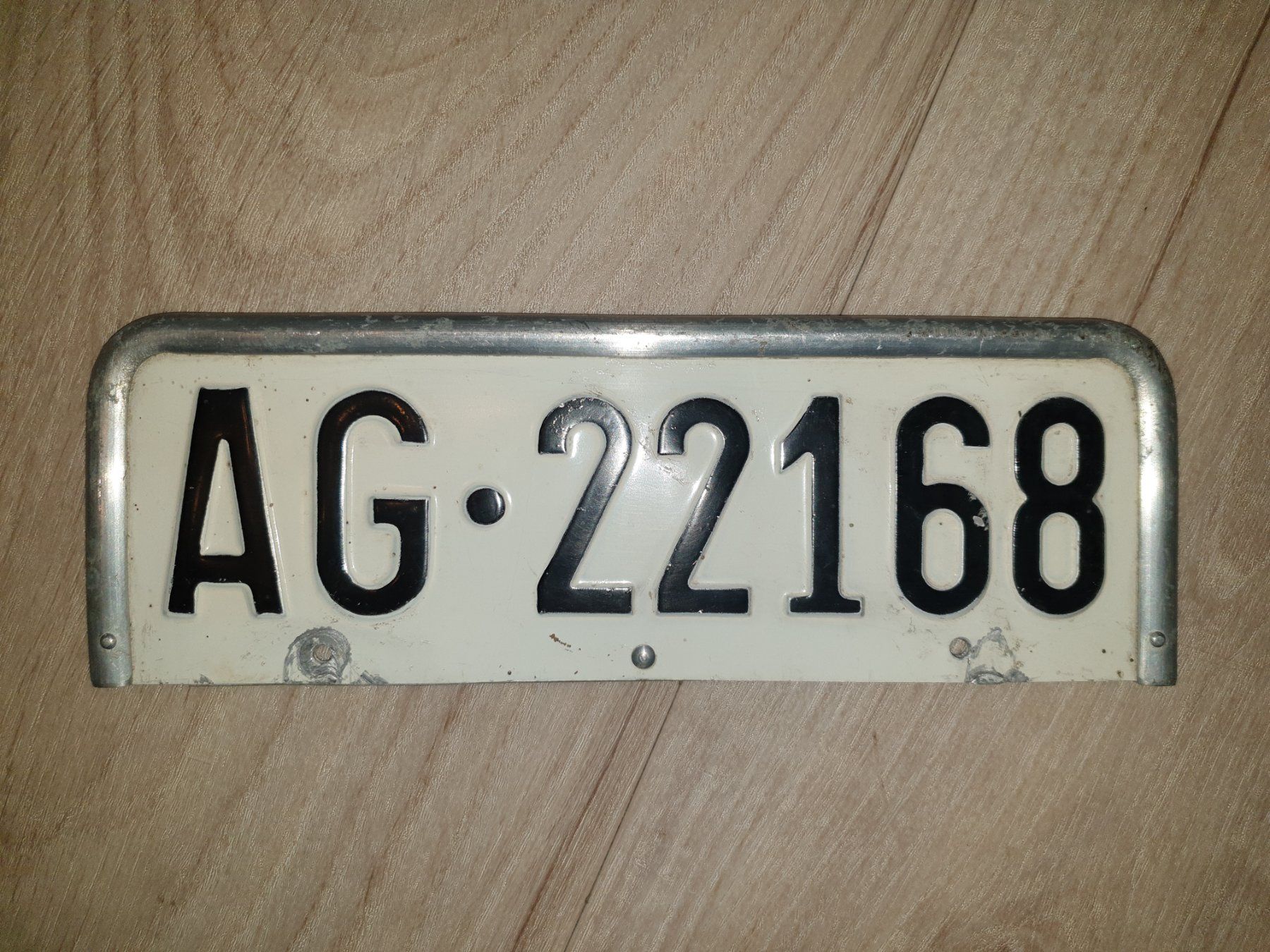 Insegne: Antikes Motorrad Kontrollschild – Usato da Wilen b. Wil venduto da Tremola 1