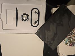 Wacom Intuos Pro PTH-660/K0-BA M