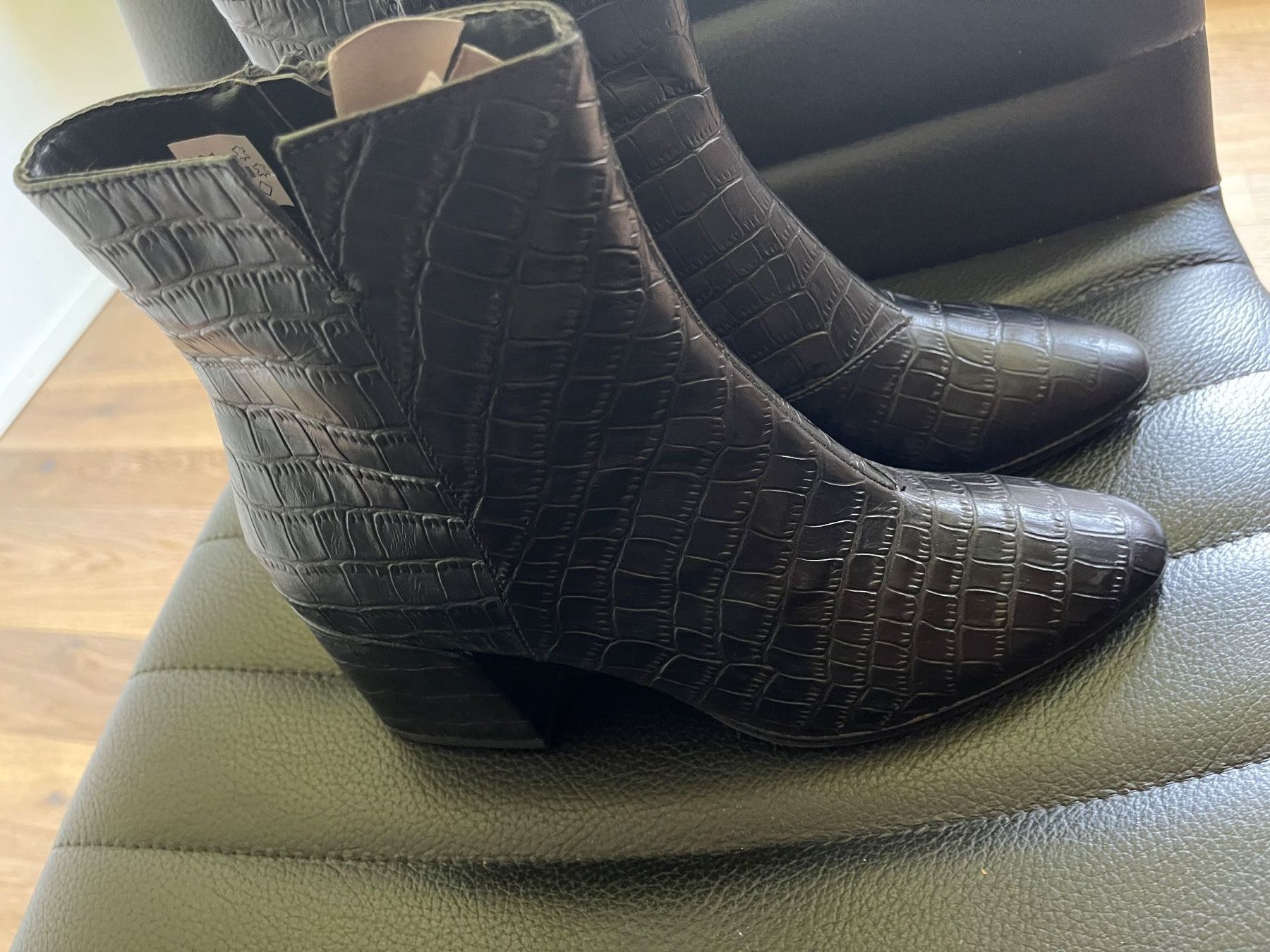Scarpe da donna: Stiefelette /// 38 – Nuovo (secondo la descrizione) da Brittnau venduto da Zofigerin 2