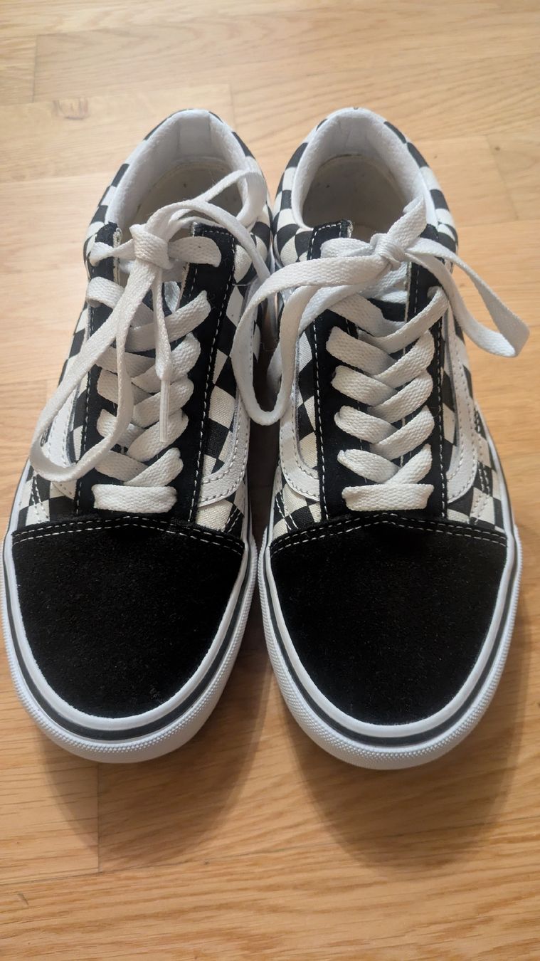 Vans Scarpe da uomo: Vans Old Skool Sneaker Gr. 36.5 – Usato da St. Gallen venduto da Jasik1 1