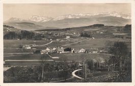 Burgistein (BE) Ländliches Panorama des Berner Mittellandes