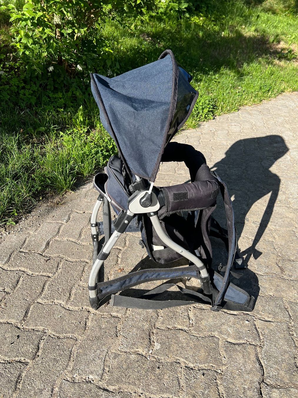 Chicco Marsupi portabebè: Chicco Caddy Rucksack-Tragegestell Rückentrage Kinder – Usato da Wängi venduto da 1einszweidrei23 1