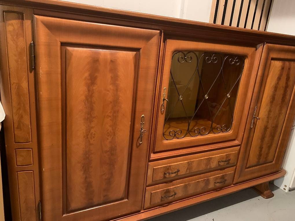 Vetrine: Antik Vitrine aus Massivholz – Usato da Zollikofen venduto da alm_r6f5