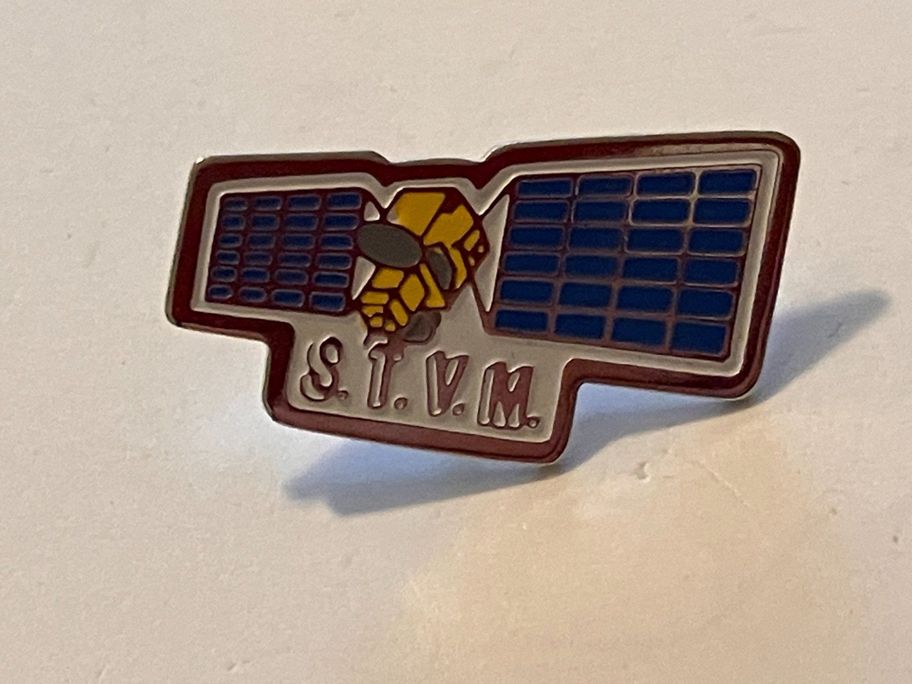 Placchette & Badge: 1 Pin S.T.V.M. Satellit – Usato da Basel venduto da djwwpp