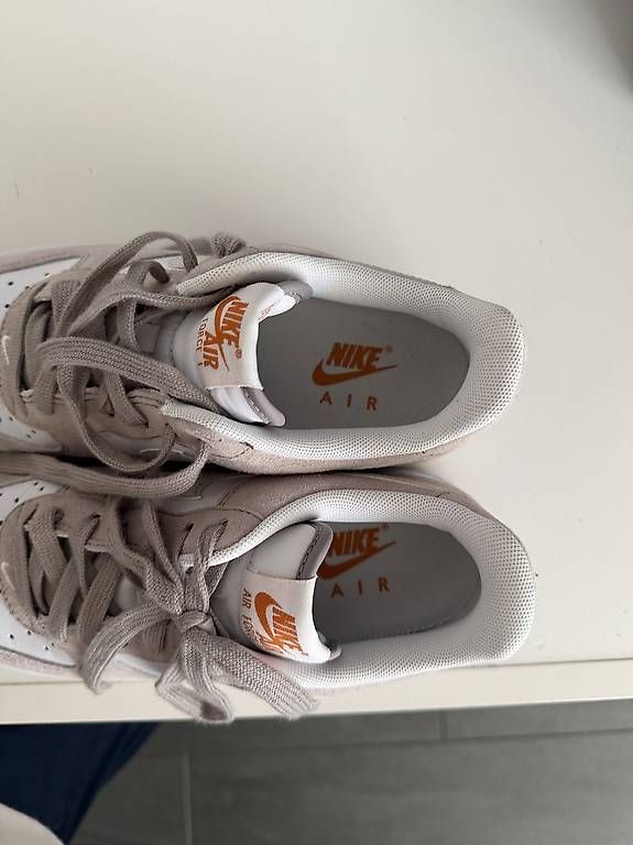 Herrenschuhe: Nike Air Force 1 – Gebraucht aus Gränichen von yag_8krv