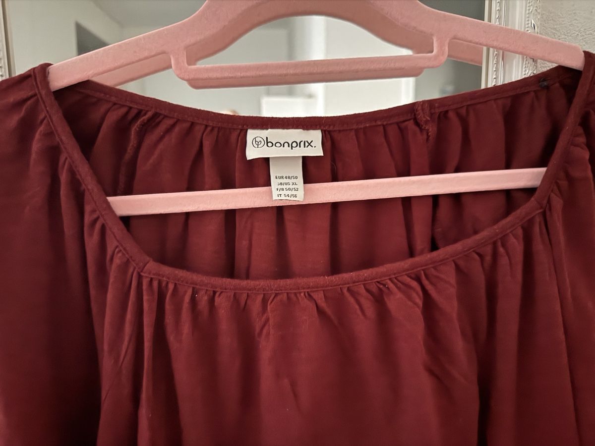 T-shirt: Shirt Grösse 48/50.  Bonprix.  – Nuovo (secondo la descrizione) da Pfeffikon LU venduto da pepino17 2