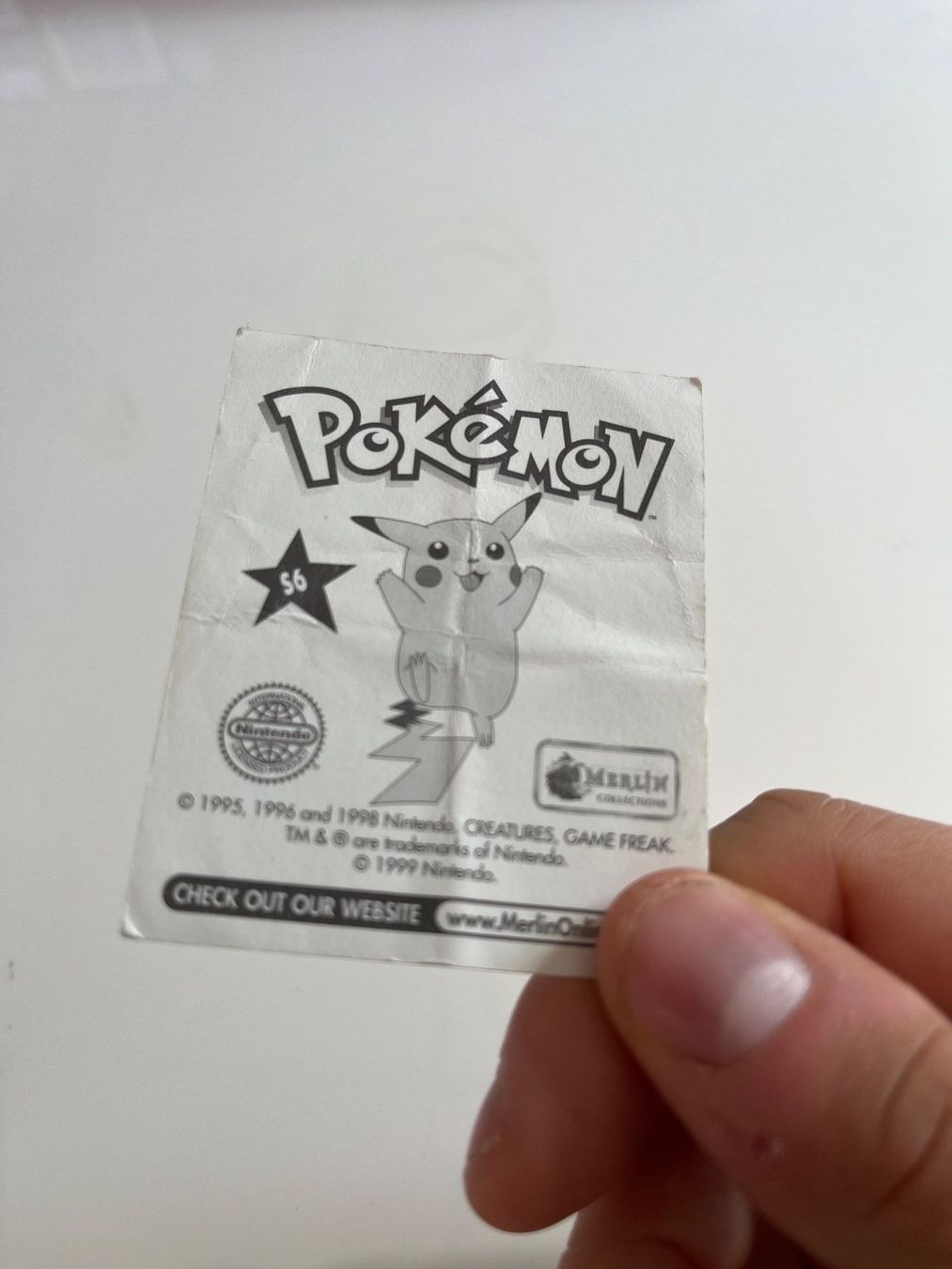 Pokémon Carte collezionabili: Holo Merlin Stickers Pokémon 1999 – Usato da Thun venduto da ladoppiaesse.cards 2