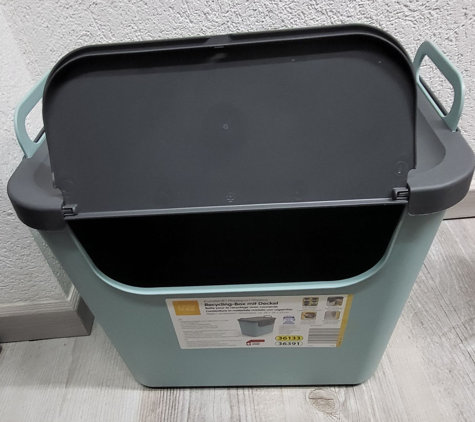 Contenitori & Simili: 2 contenitori per riciclaggio – Usato da Giubiasco venduto da fas_b82x 4