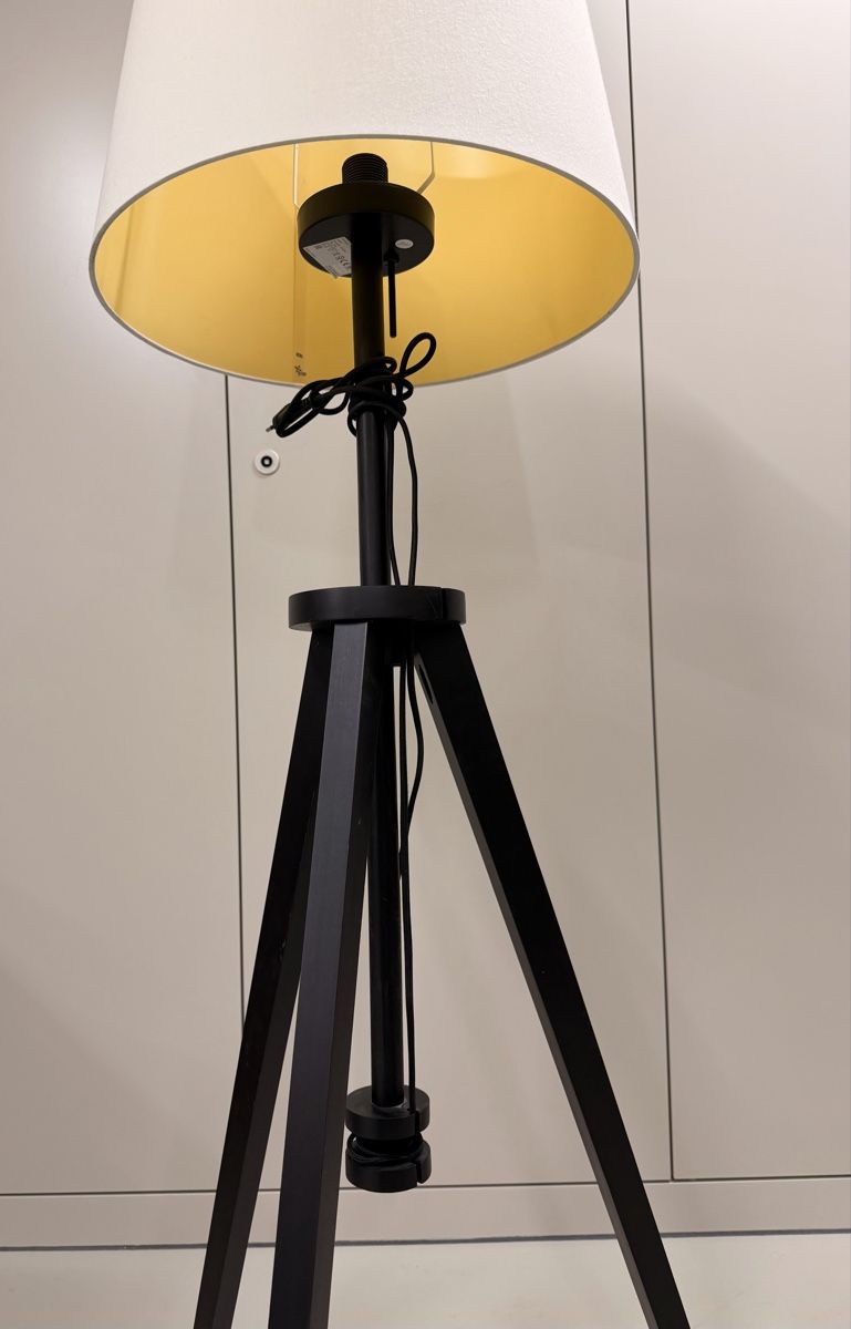 Ikea Lampes: Stehlampe – D'occasion à Bottighofen par Tailor_1971 1
