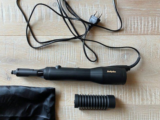 BaByliss Sèche-cheveux: BaByLiss Air Style Heissluft styler Set – D'occasion à Schinznach-Dorf par Ellenberger1060 2