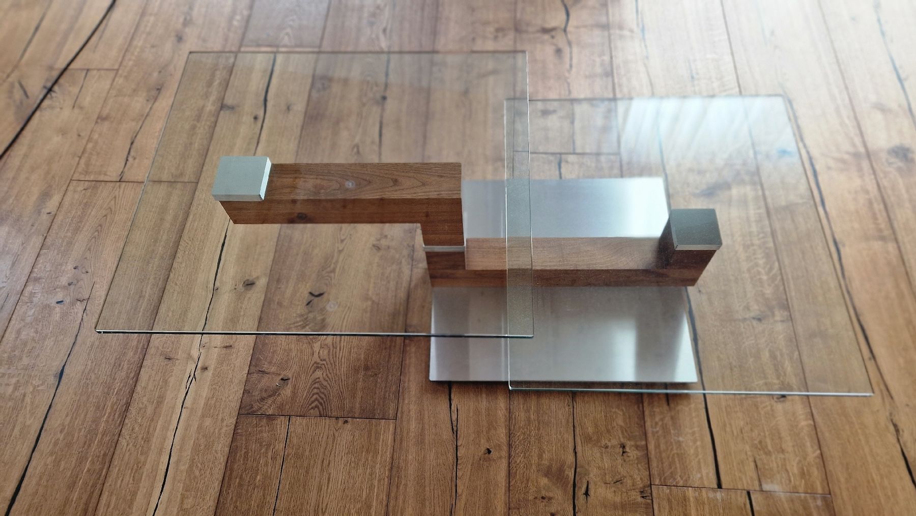 Tavoli: Moderner Glastisch mit Holzfuss, Top Zustand! – Nuovo (secondo la descrizione) da Obfelden venduto da Bea26 5