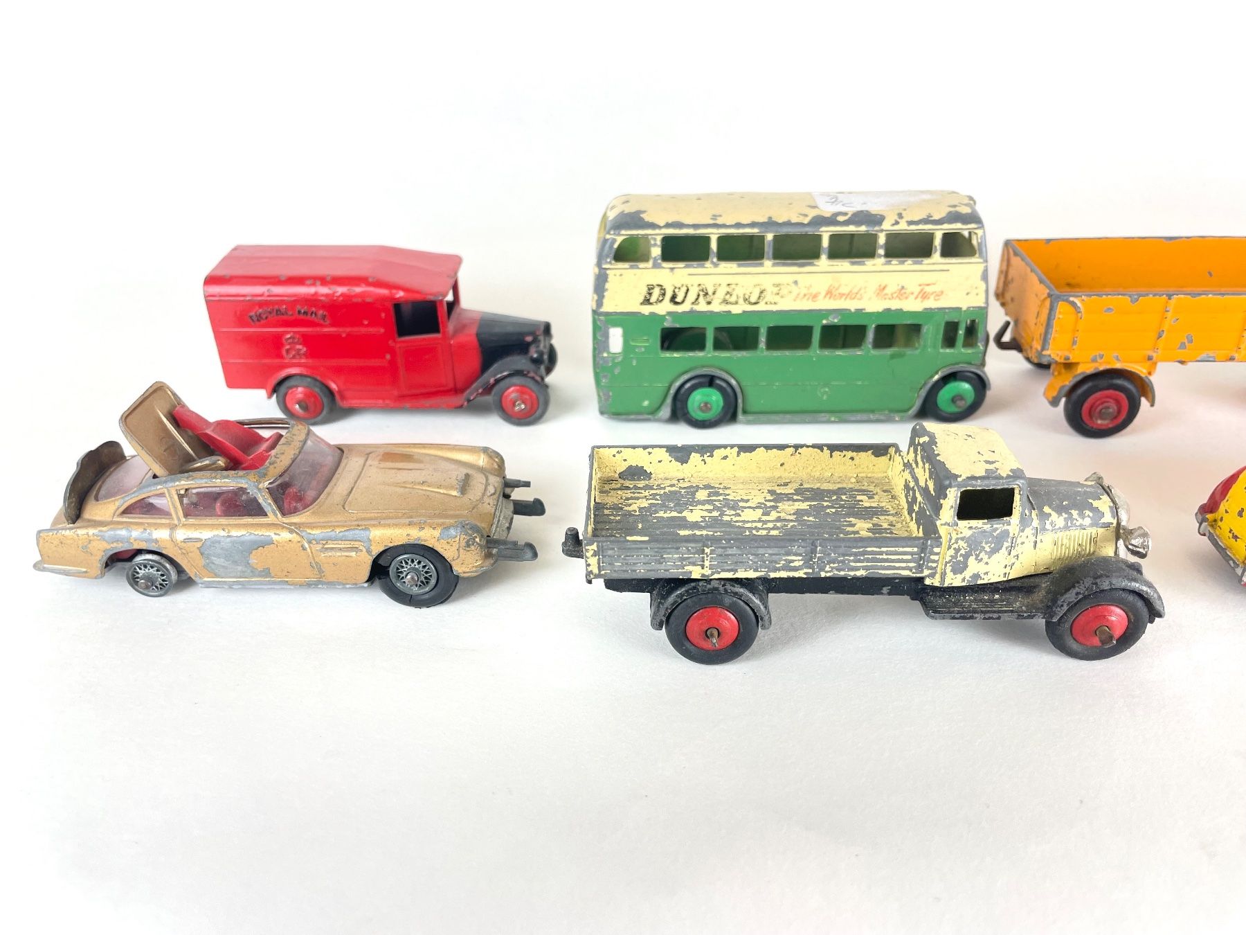 Dinky Toys Modellini d'auto: Vintage Dinky Vehicles – Usato da Genthod venduto da lightyear63 3