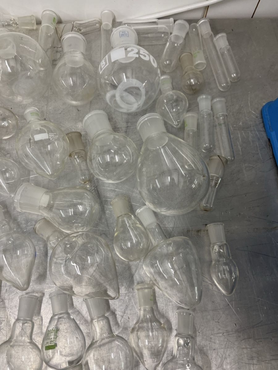 Verres: Labor Glaskolben Set diverse Formen – D'occasion à Spreitenbach par bra_rh7n 4
