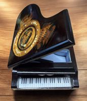 Vintage Flügel-Spieluhr Chopin „Tristesse“ – Schmuckdose 