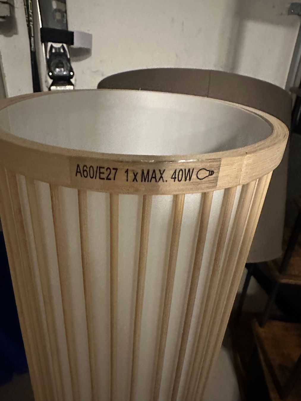 Lampade: Stehlampe zu verkaufen – Usato da Niedergösgen venduto da rob_xv8b 1