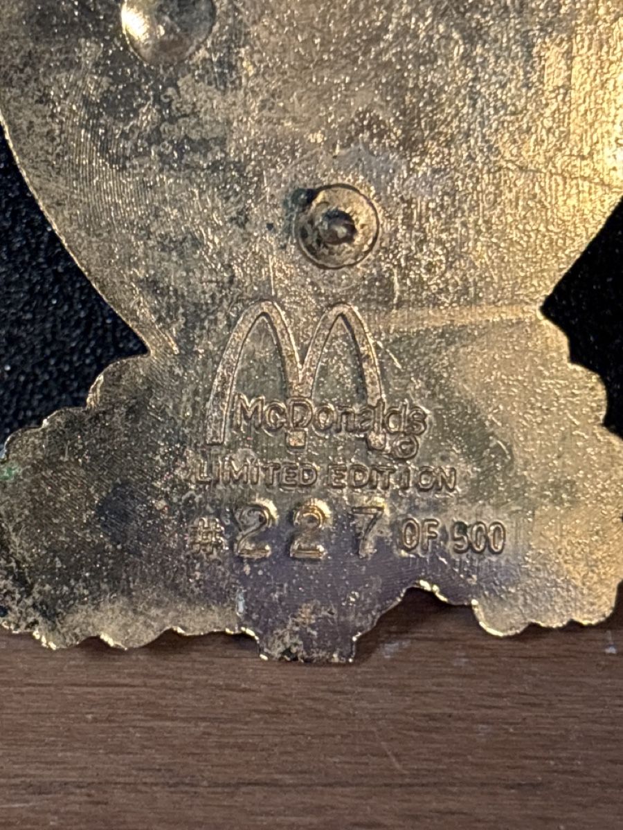 Plaquettes & Badges: Mc Donald Pin – D'occasion à Matzingen par old_d9bv 1